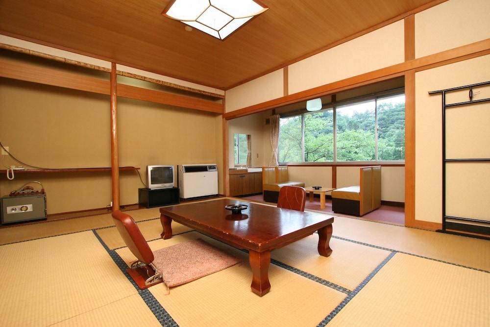 Shosenkaku Hotel Nagano Kültér fotó
