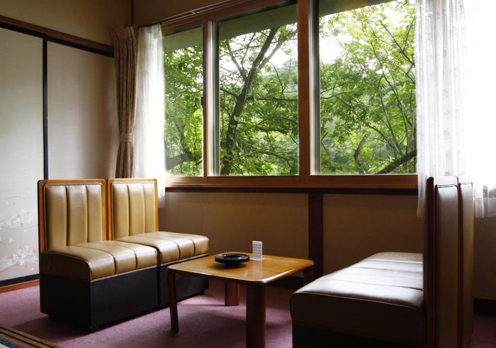 Shosenkaku Hotel Nagano Szoba fotó